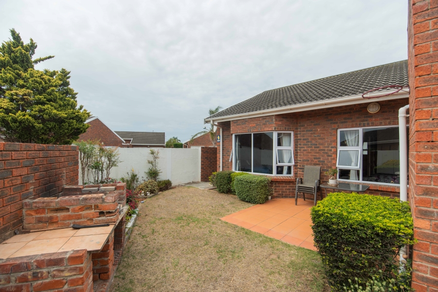 3 Bedroom Property for Sale in Summerstrand Eastern Cape